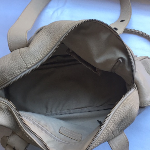 Danier Genuine Pebbled Leather Emily Shoulder Bag Purse Coffee cream - Picture 8 of 12